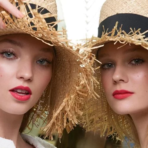 Refined Beauty: Το ωραίο δέρμα είναι in (και πάλι)!  